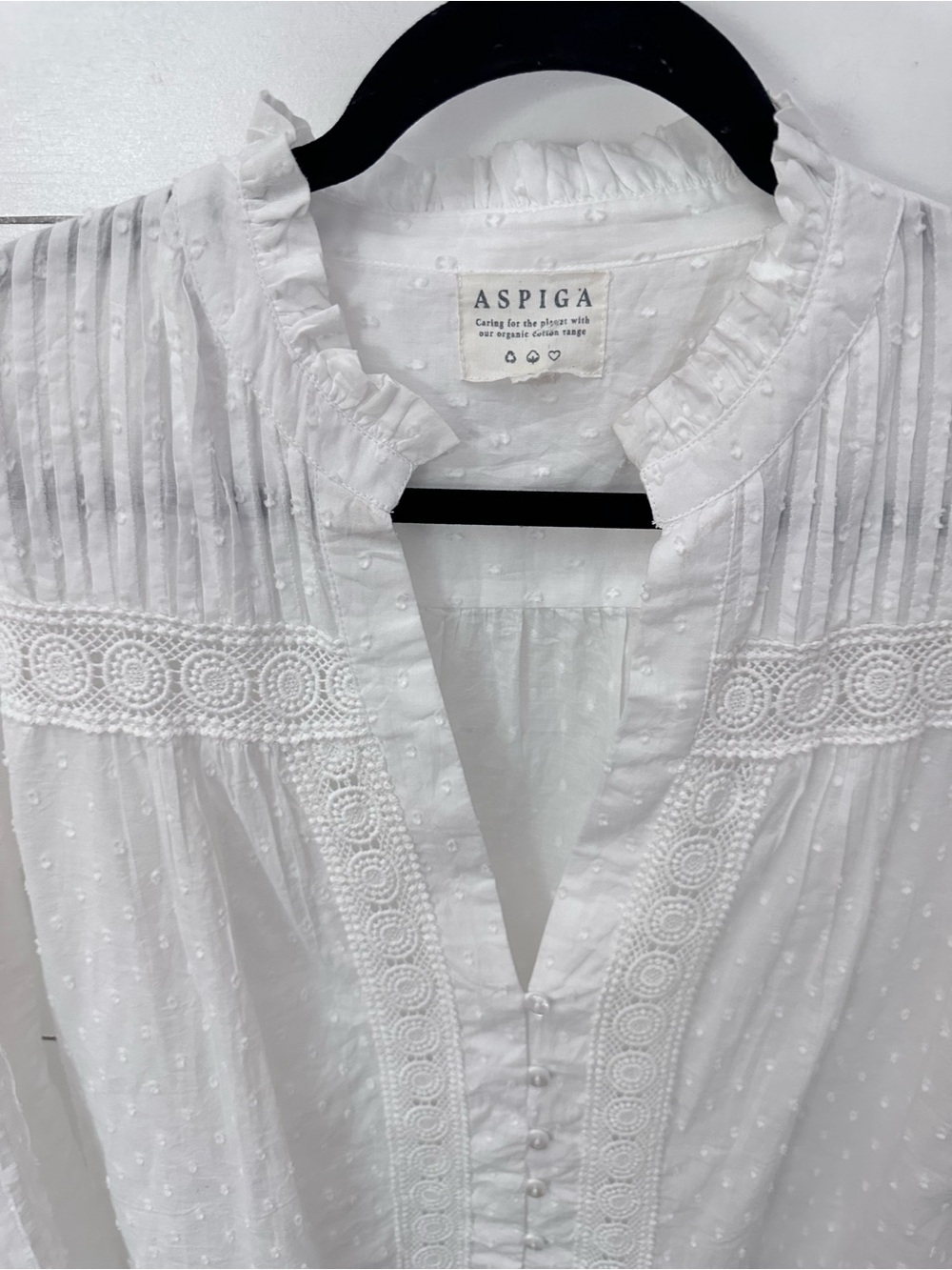 Aspiga L Carrie Dobby white Eyelet Pintuck 100% organic Cotton cottagecore top - Picture 8 of 15